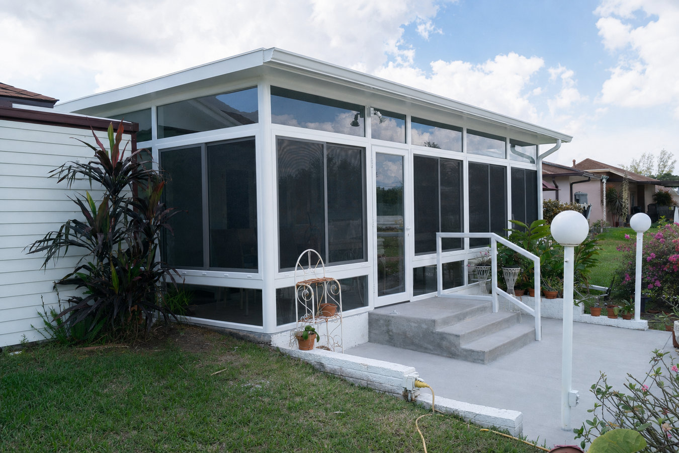Miami Lakes Lanai Sunrooms & Patios sunroom contractor in Miami Lakes, FL